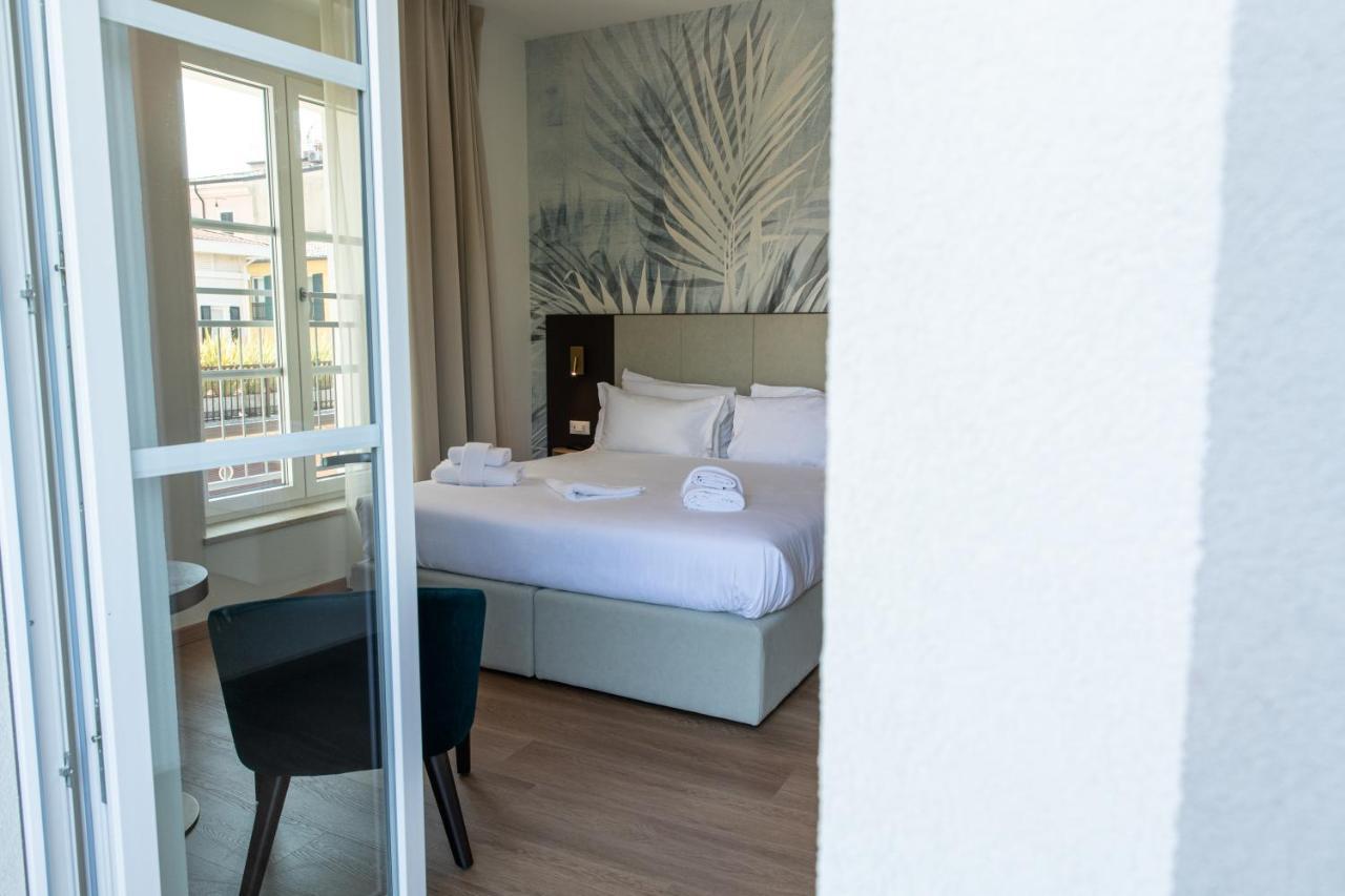 Hotel Arilica Пескьера-дель-Гарда Экстерьер фото