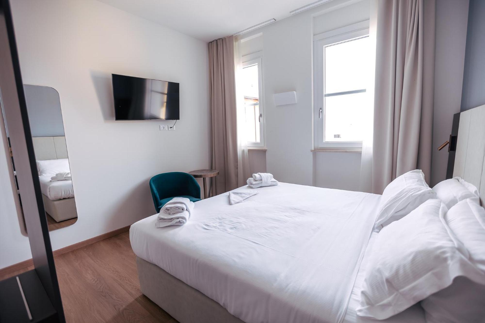 Hotel Arilica Пескьера-дель-Гарда Номер фото